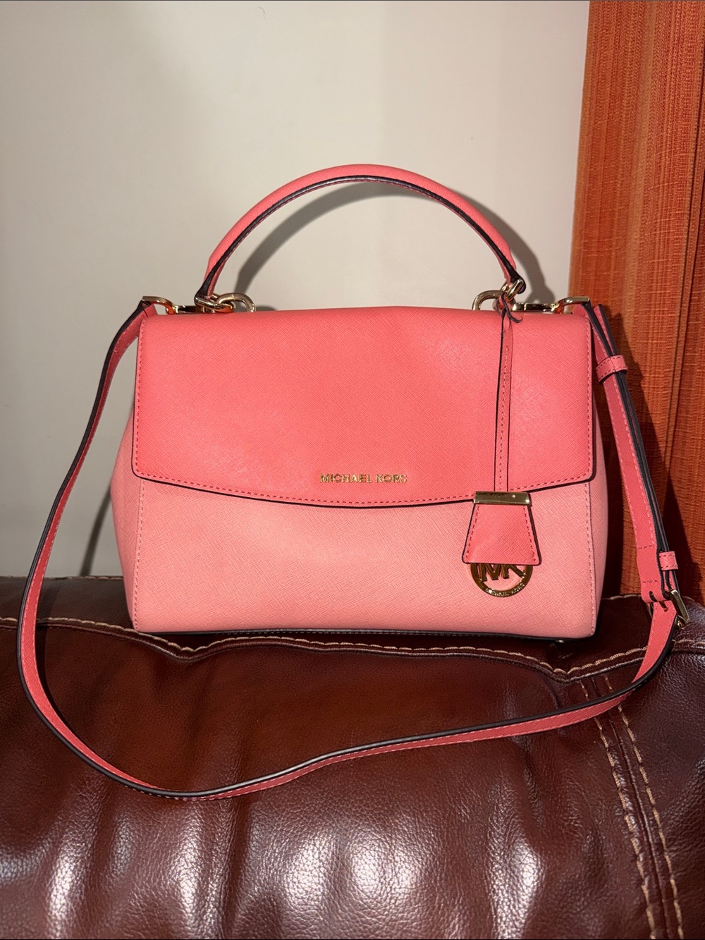 ‼️Michael Kors Ava Colorblock Leather Satchel Crossbody Bag